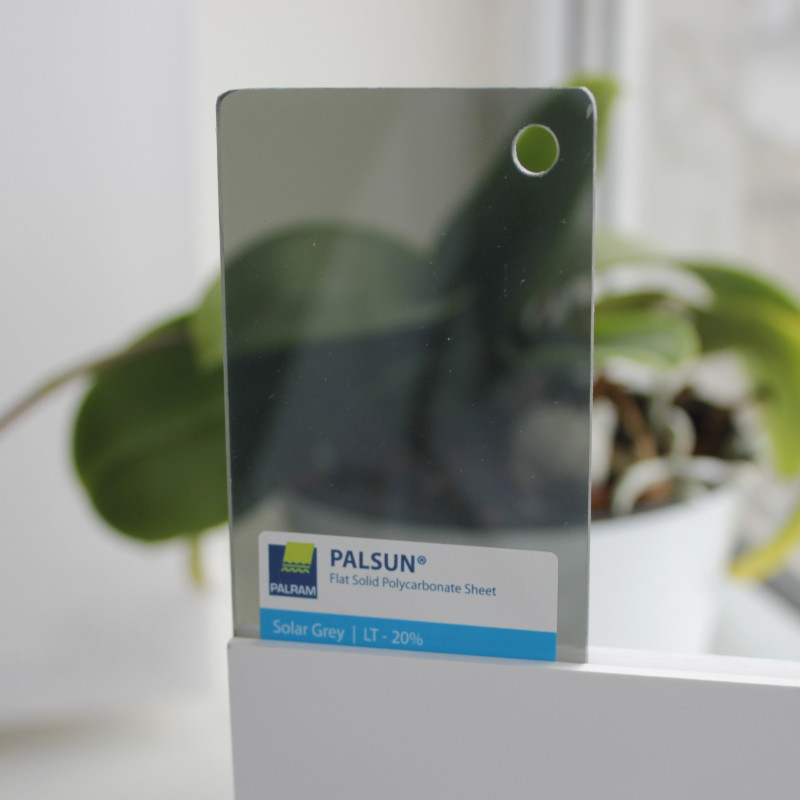 Монолітний полікарбонат Сірий графіт PALSUN 4 мм Solar Grey 2050x6100 мм