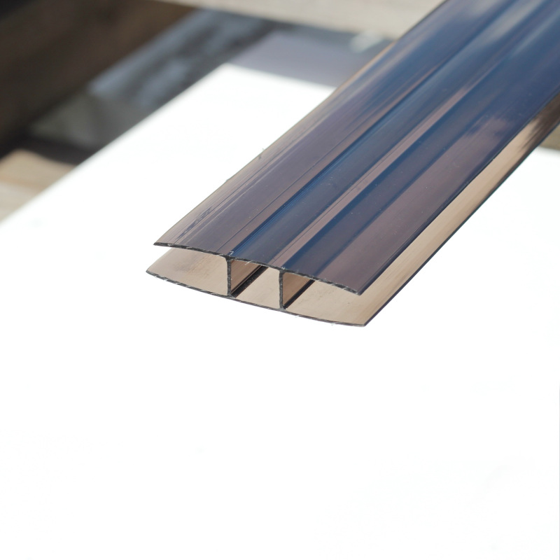 Профіль з“єднувальний Polyworld Н 10 мм бронза (6м)