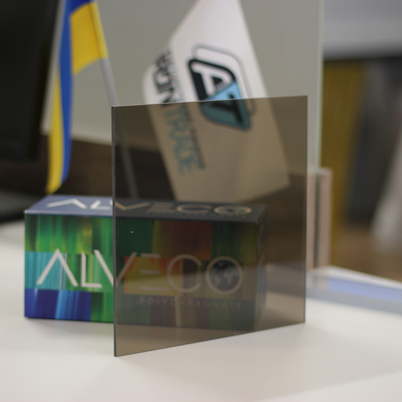 Монолітний полікарбонат Alvecomp 4 мм Бронза 2050х6100 мм