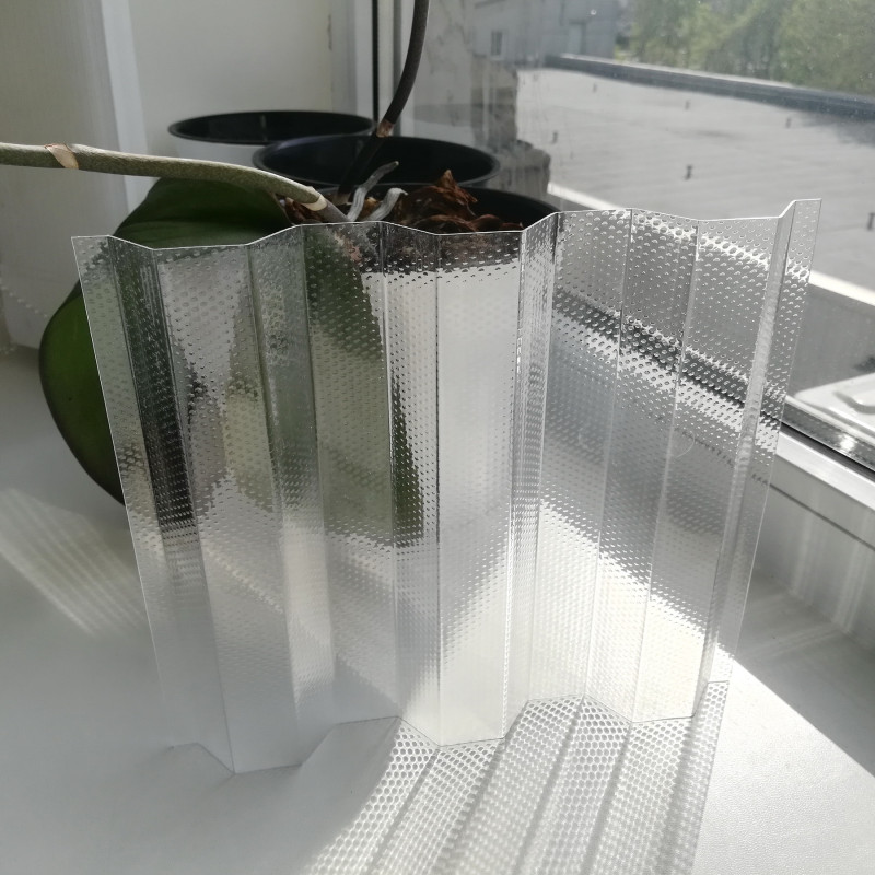 Профільований полікарбонат Toplight Greca 76 0,9 мм Прозорий мікропризма 1045x3000 мм